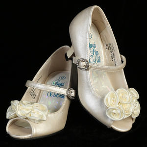 Girls shoes with 1 1/2" heel & satin flowers with pearl accents